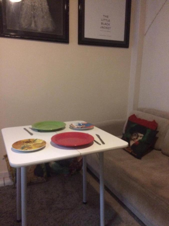 Amelie Poulin Apartment